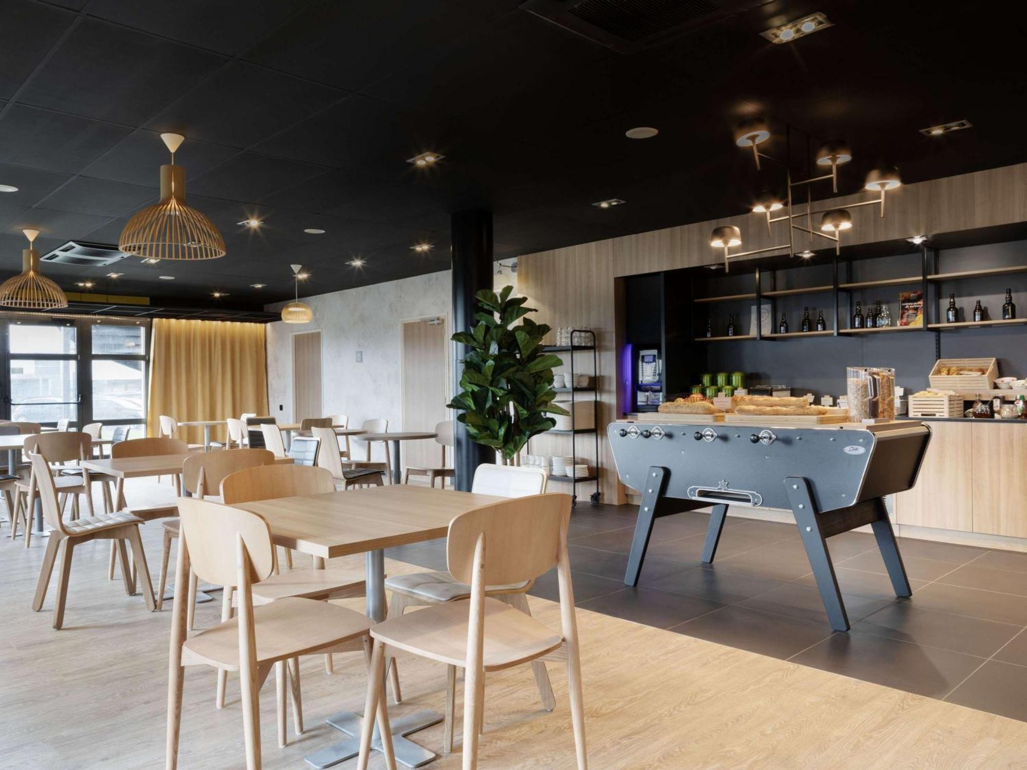 Ibis Douai Dechy Hotel Eksteriør billede