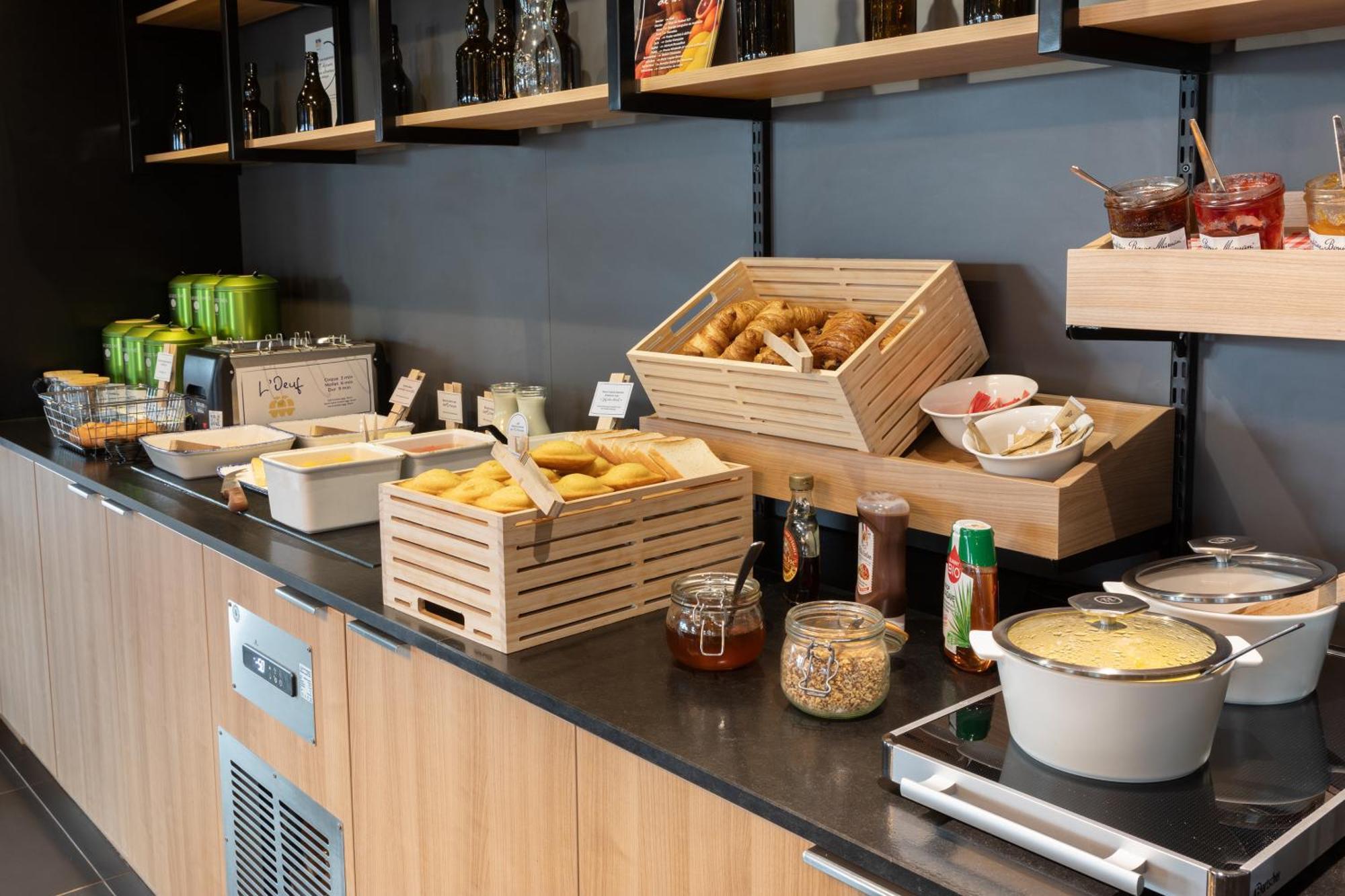 Ibis Douai Dechy Hotel Eksteriør billede